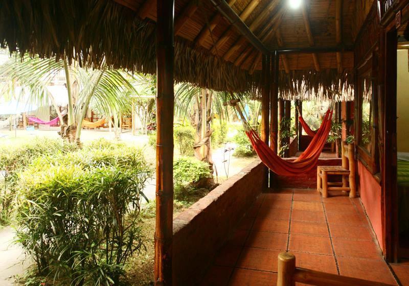 Hotel Sumpa มอนตาญิตาร์ ภายนอก รูปภาพ