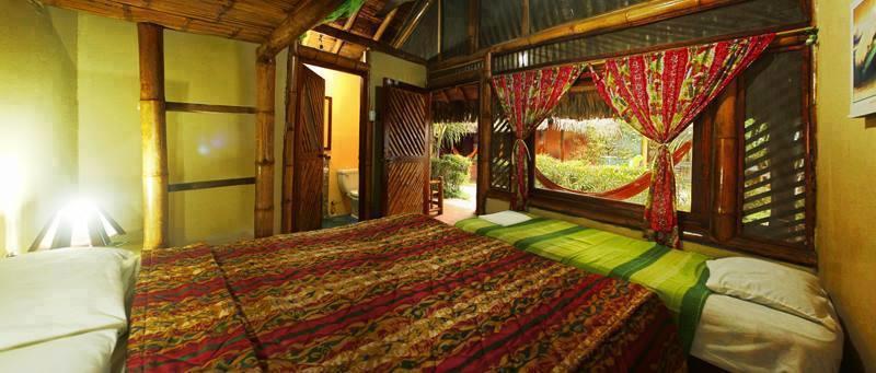 Hotel Sumpa มอนตาญิตาร์ ภายนอก รูปภาพ
