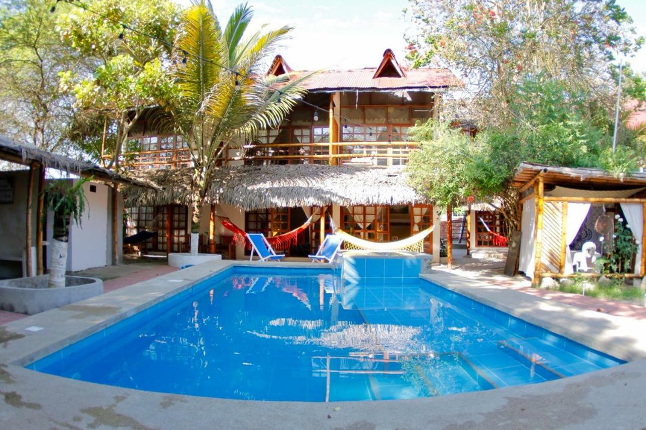 Hotel Sumpa มอนตาญิตาร์ ภายนอก รูปภาพ
