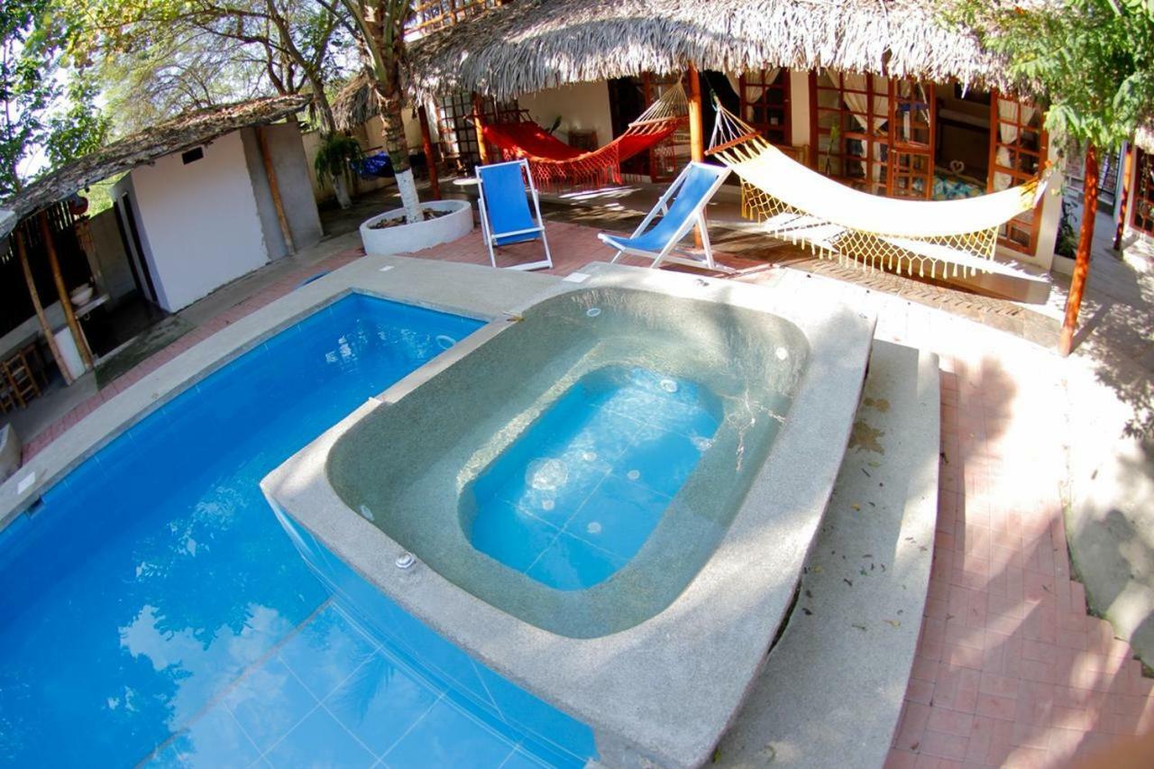 Hotel Sumpa มอนตาญิตาร์ ภายนอก รูปภาพ